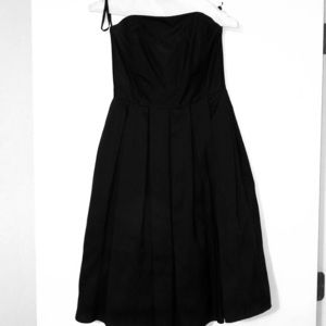 Black strapless formal dress